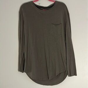 Essentials Long Sleeve T-Shirt - Size Large